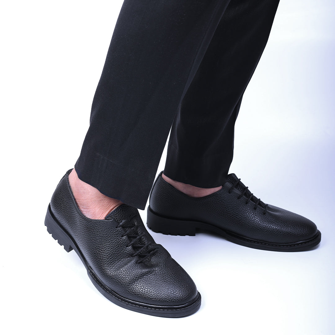 Monkstory Atelier 1960 Pebble Grain Hybrid Slip-Ons – Midnight Black