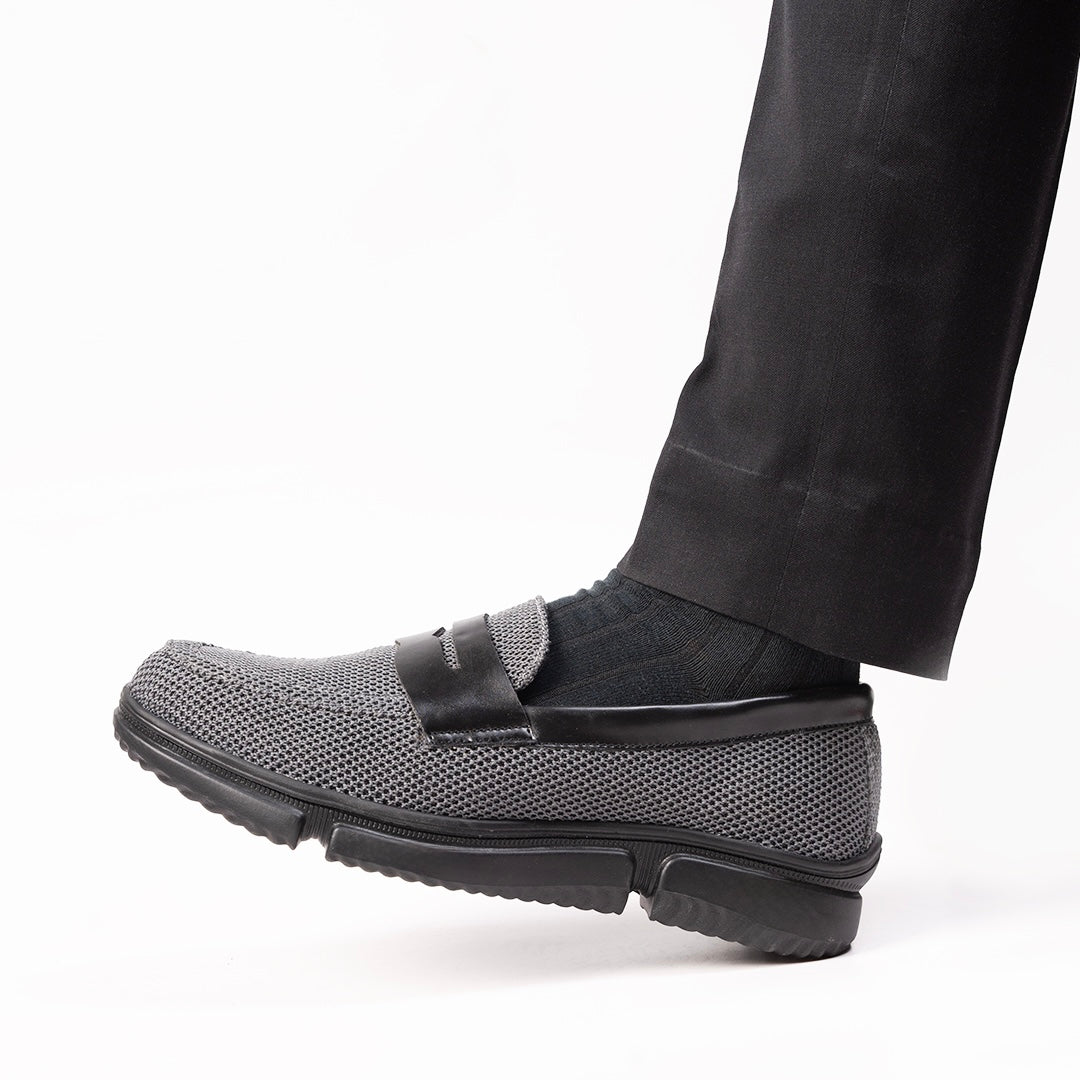 Monkstory Gravity Lift Supreme Comfort Mesh Slip-On Sneakers - Charcoal Grey & Black