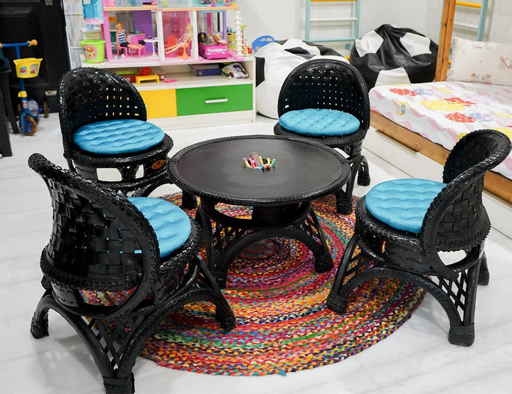 De'Dzines Blackboard table set