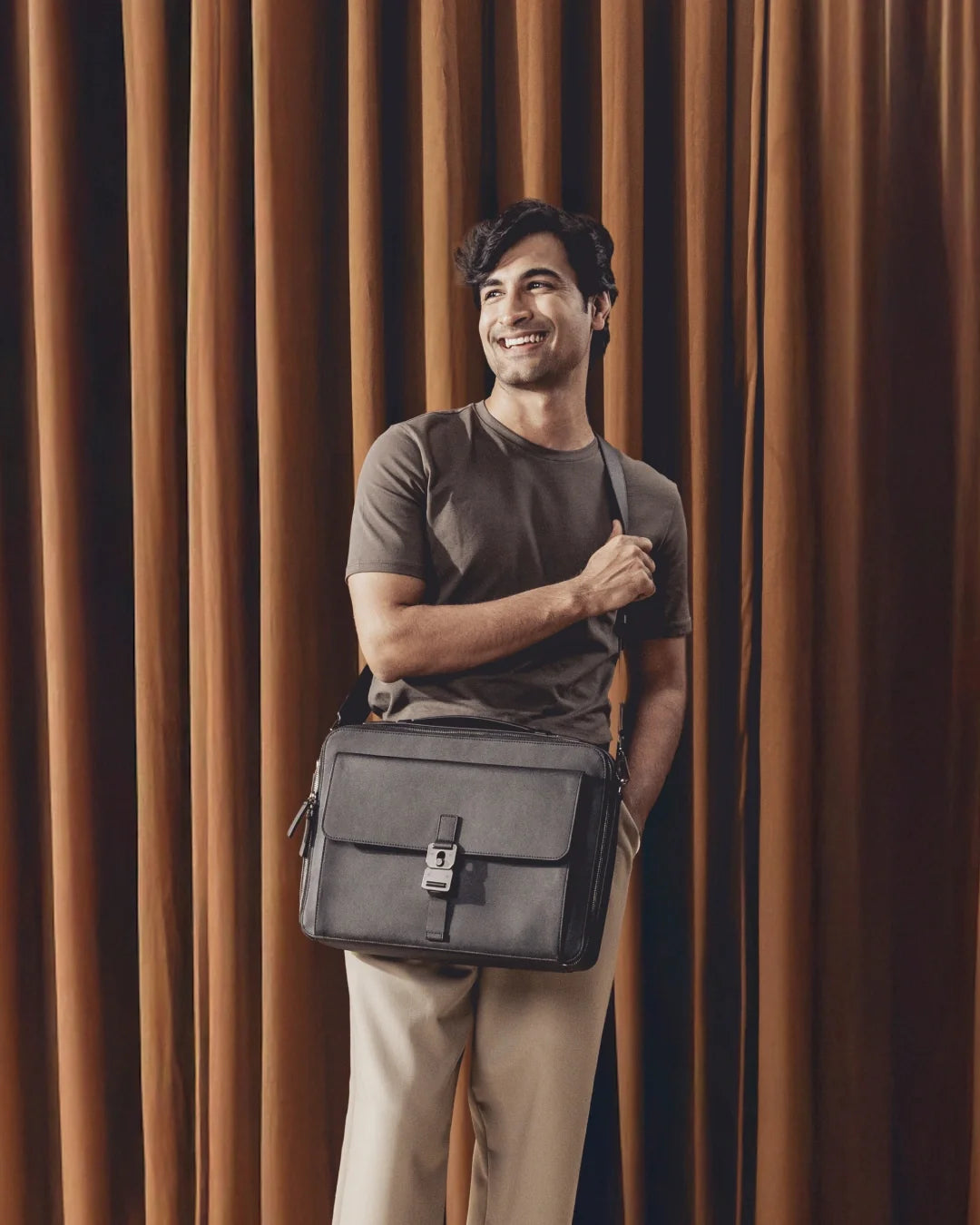 FATHOM BRIEFCASE