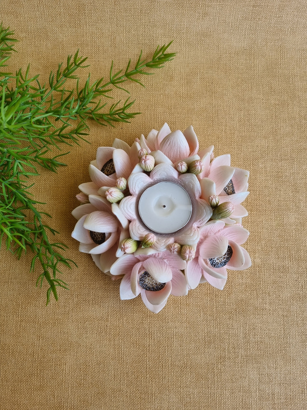 THE ASF SHOP Multi-Lotus Bouquet Tealight