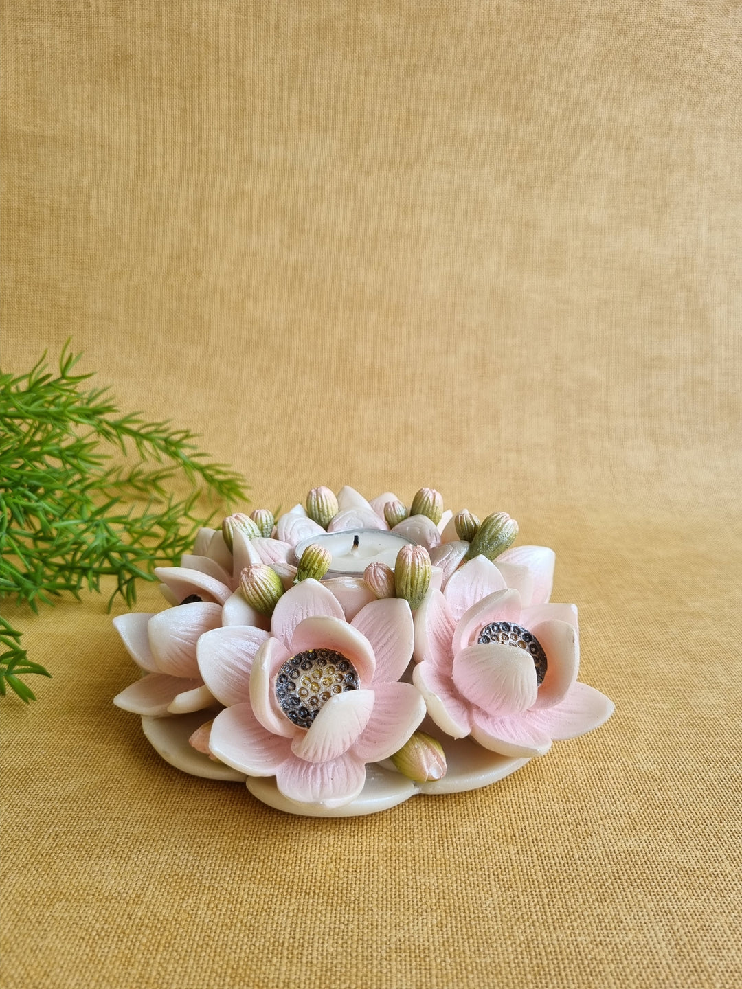 THE ASF SHOP Multi-Lotus Bouquet Tealight