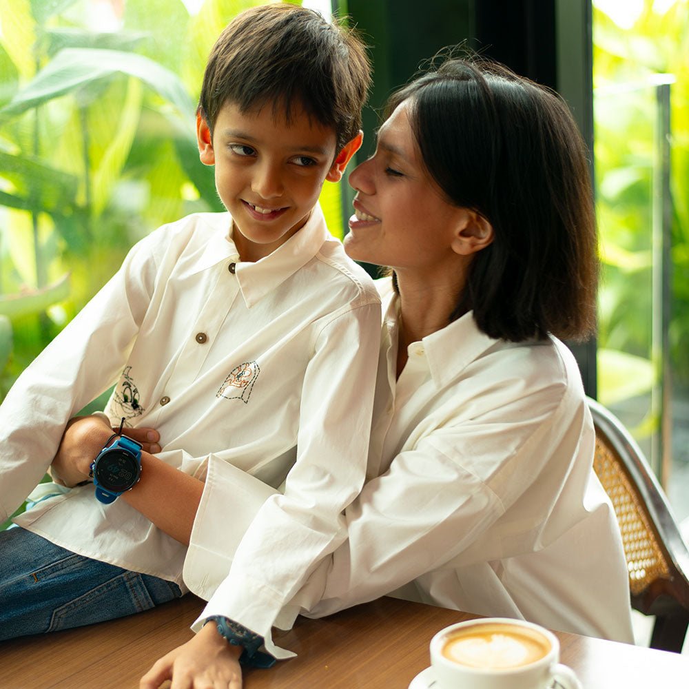 Cat and Mouse Cartoon Embroidered Women Shirt - White - Suspire