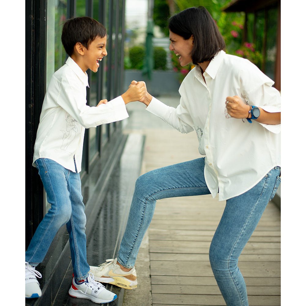 Cat and Mouse Cartoon Embroidered Women Shirt - White - Suspire