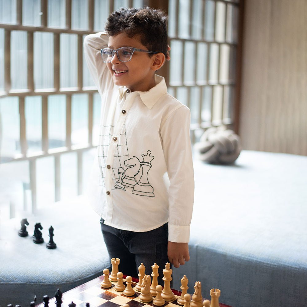 Chess Checkmate Embroidered Organic Cotton Shirt - White - Suspire