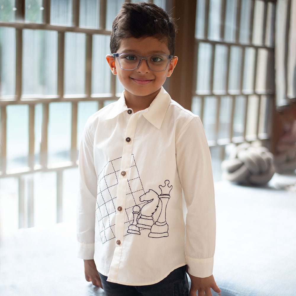 Chess Checkmate Embroidered Organic Cotton Shirt - White - Suspire