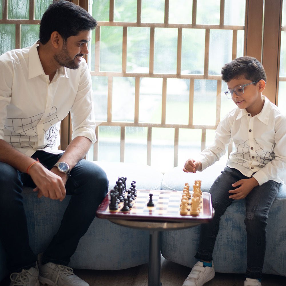 Chess Checkmate Embroidered Organic Cotton Shirt - White - Suspire