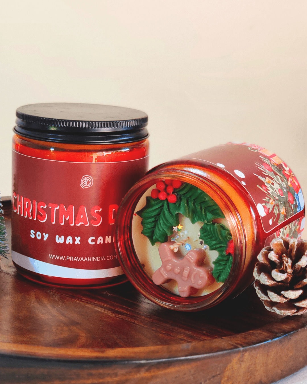 Christmas Dreams Soy Wax Candle, Chocolate Fragrance - Suspire