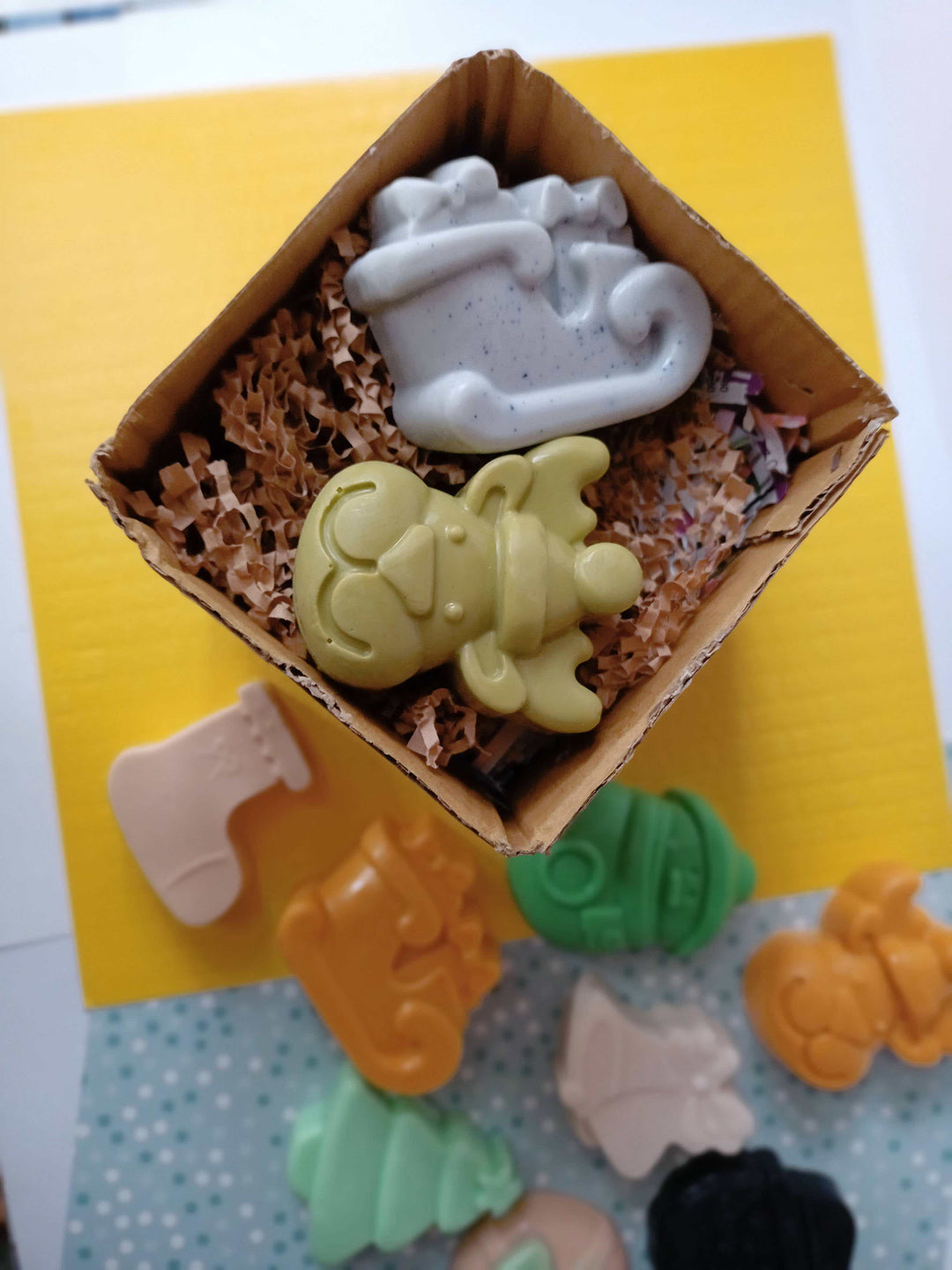 Sobek Naturals Christmas Ornaments Cartoon Shaped Kids Soap- Set