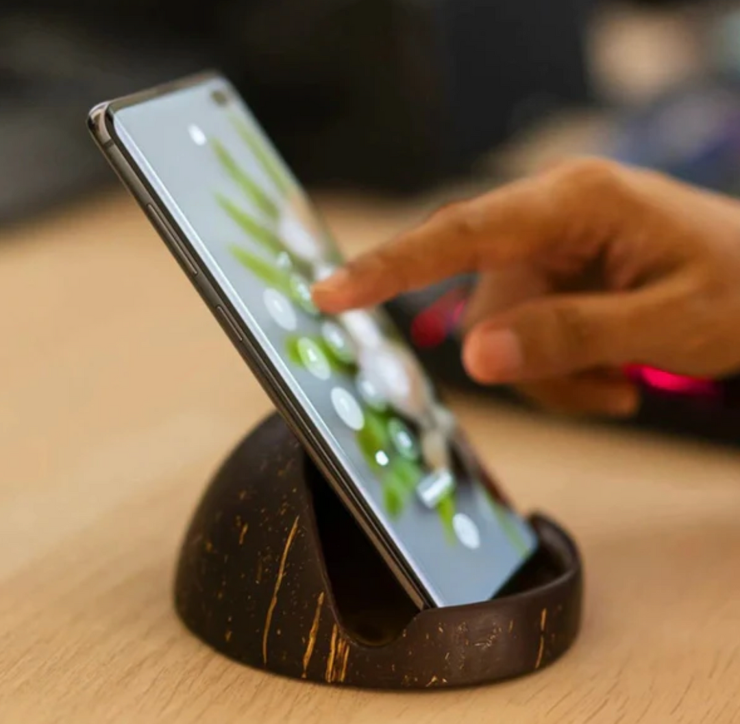 aVyannaa Coconut Phone Holder