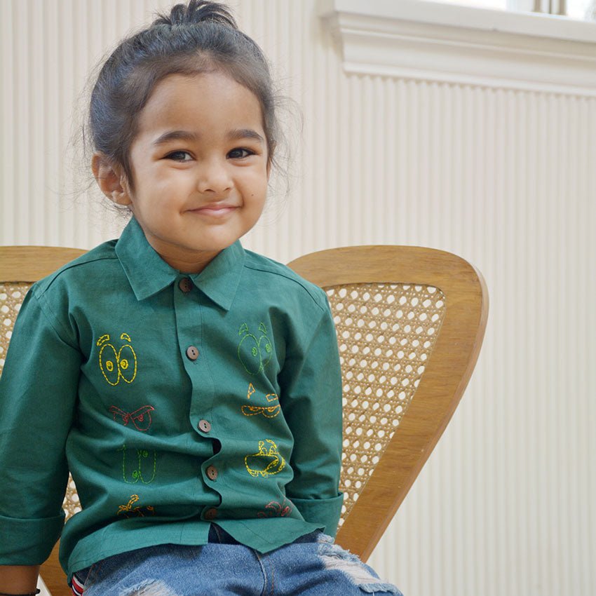 Colourful Emoji Eyes Embroidered Unisex Shirt - Bottle Green - Suspire