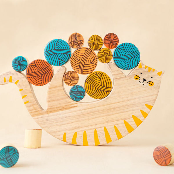 Little Lifters Cat Balancing Toy – Montessori Wooden