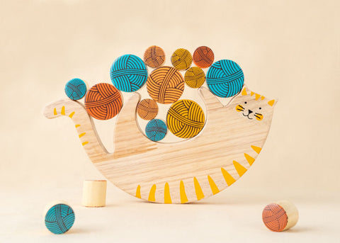 Little Lifters Cat Balancing Toy – Montessori Wooden