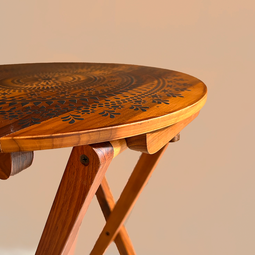 BambaiSe Bird on a Mandala Tree Folding Table