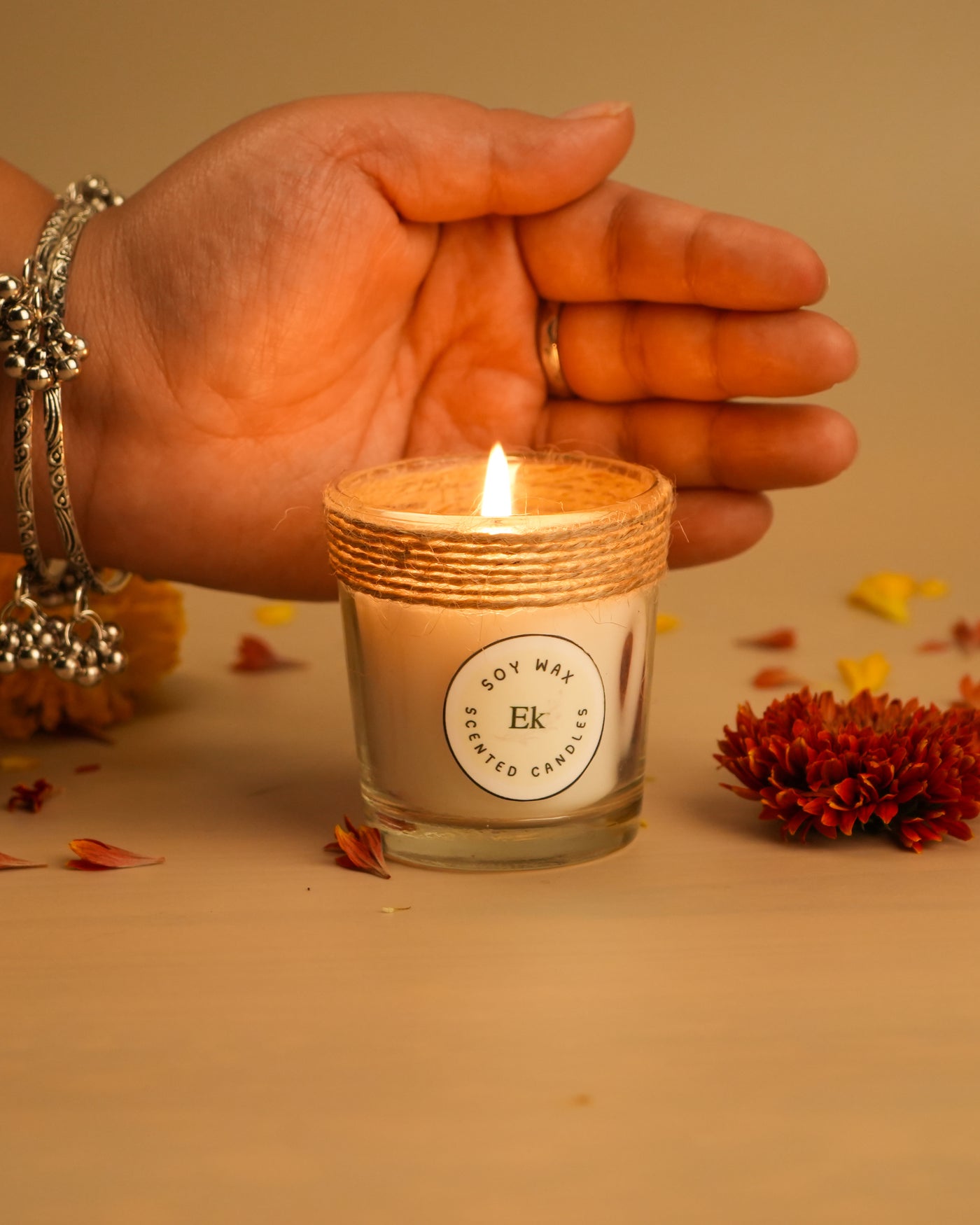 Soy wax candles | scented with natural flowers