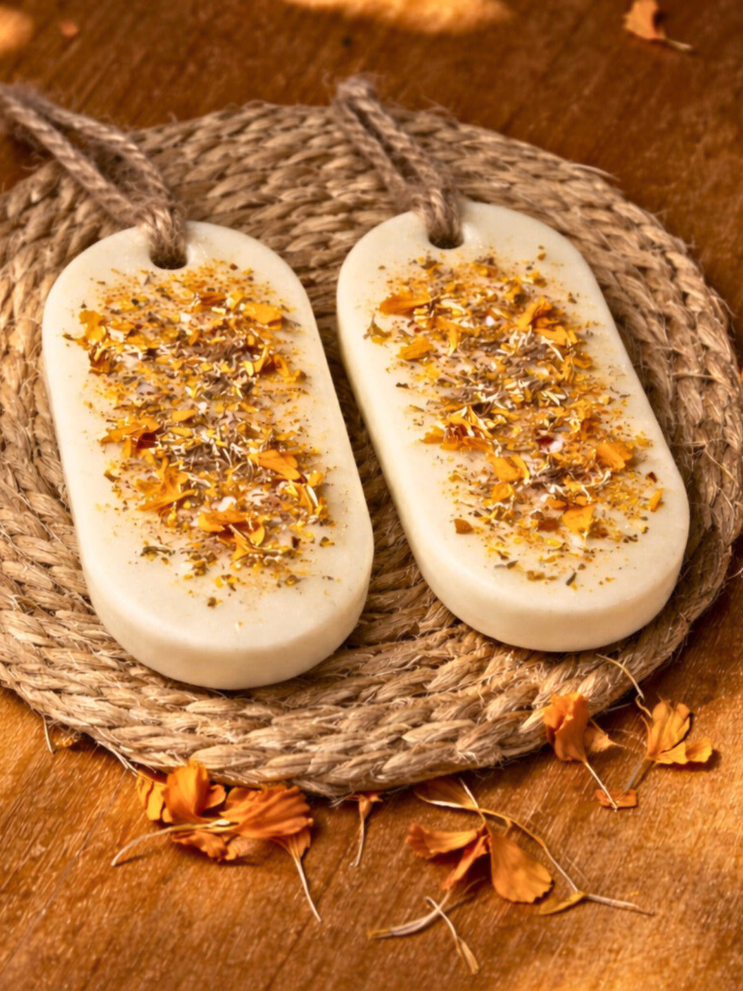 Oud and Amber Air Fresheners