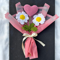P Palettes Daisy Blossom Bouquet, handmade, gifting, décor, crochet