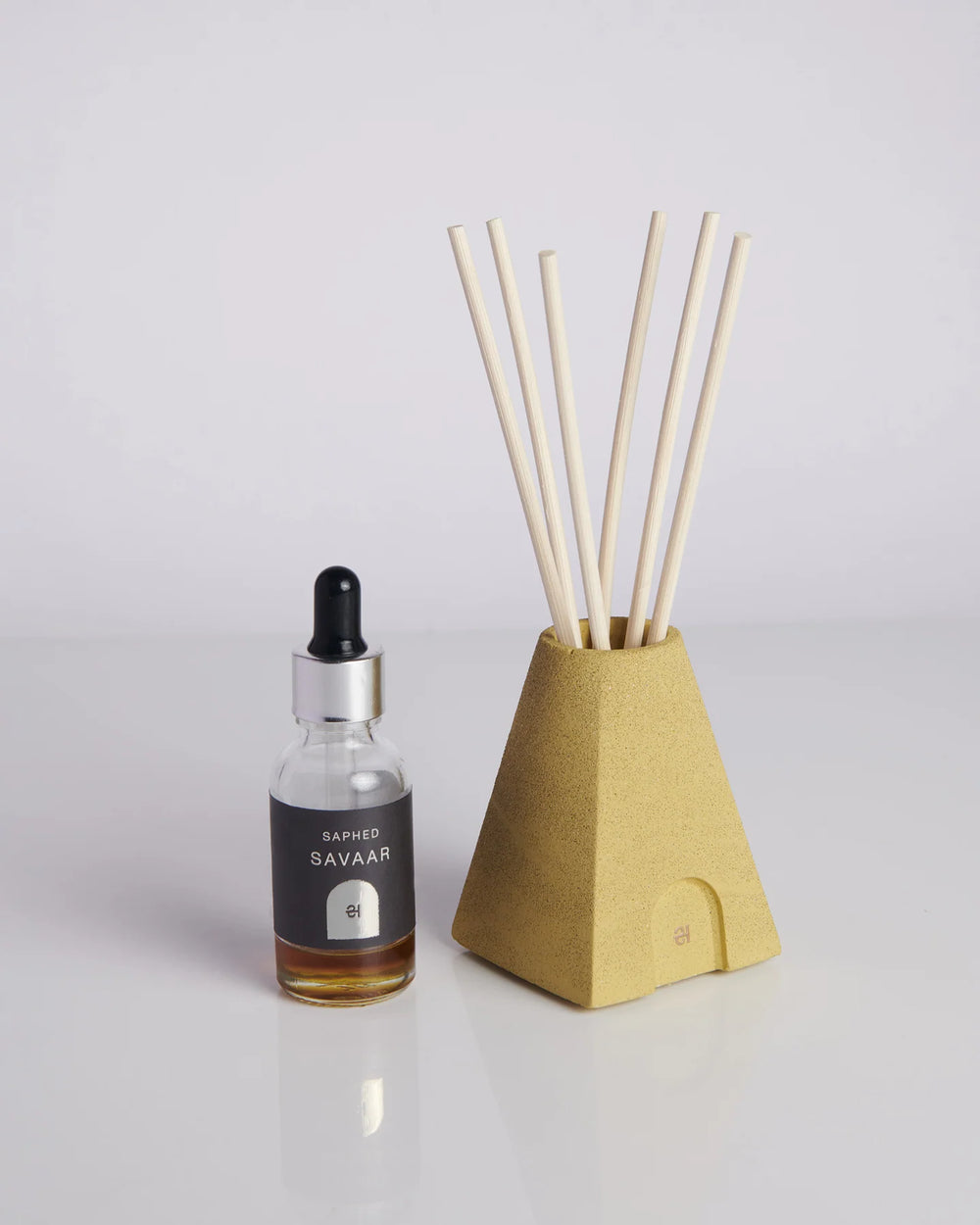 Savaar Soy Candle & Reed Diffuser Set