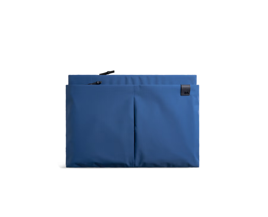 Pivot Laptop Sleeve-Large/Medium( Basalt,Coral,Lagoon,Sand,Seagrass)