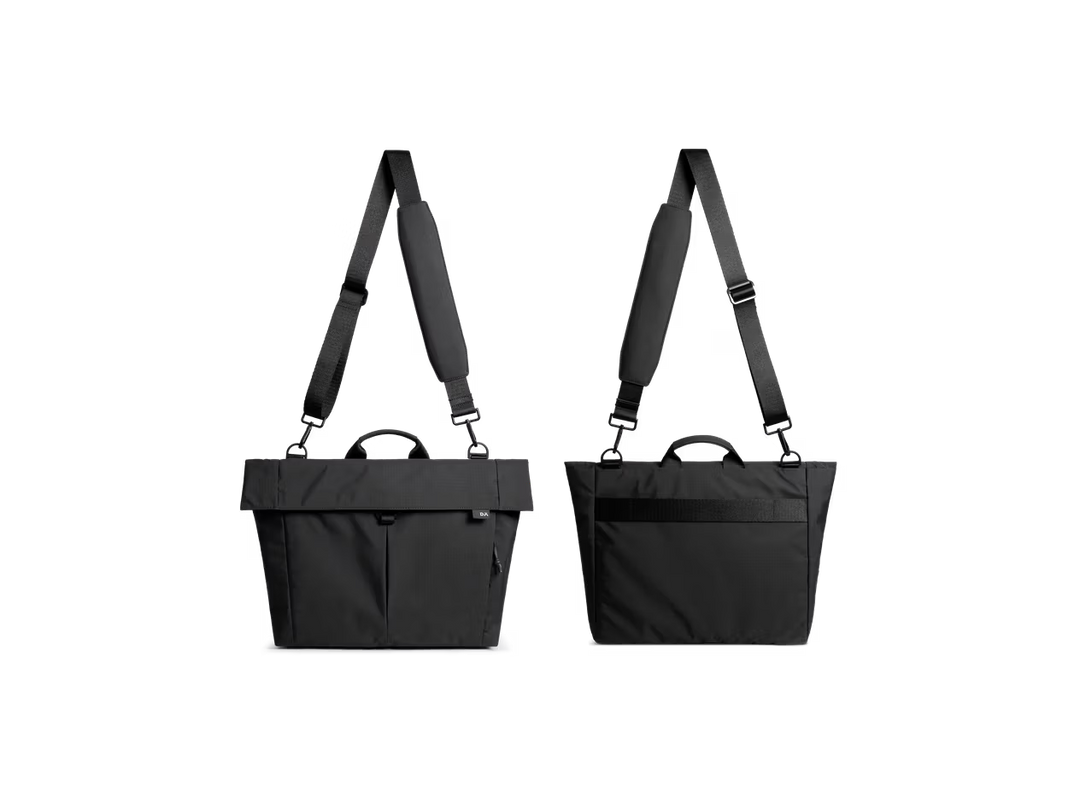 Pivot Messenger Bag