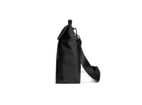 Pivot Messenger Bag