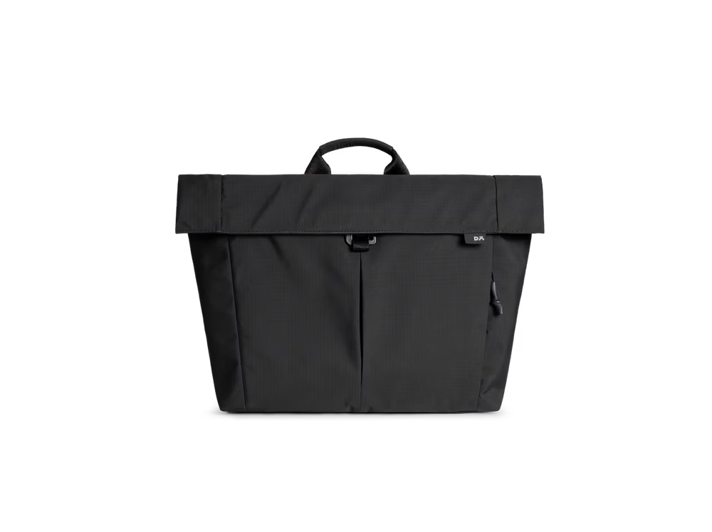 Pivot Messenger Bag