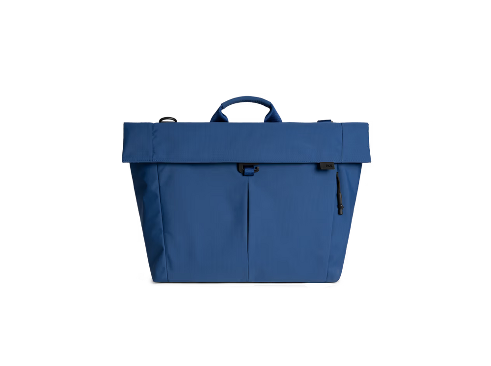 Pivot Messenger Bag