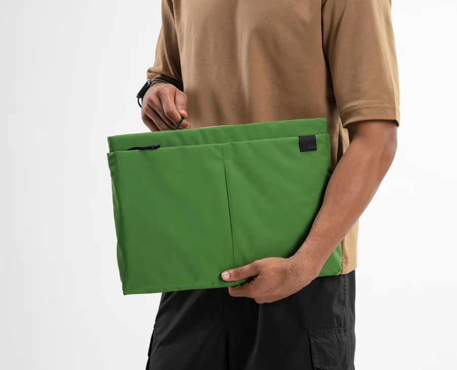 Pivot Laptop Sleeve-Large/Medium( Basalt,Coral,Lagoon,Sand,Seagrass)