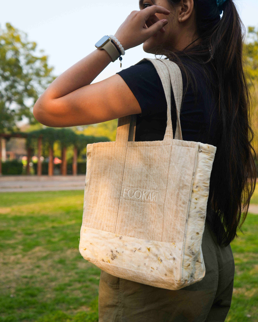 Ecokari Hemp tote bag | beige & white