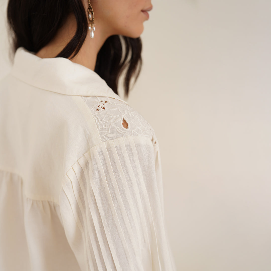 B77 HEKA Stylish Women&