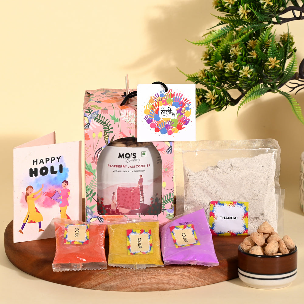 Mo's Bakery Holi Pink Gift Box with Raspberry Cookies, Holi Colours and Thandai Mix | Cookies Gift Box for Holi |  Herbal Gulal 15g x 3 colours Gift Set | Skin Friendly Holi colour | Holi Gift Box