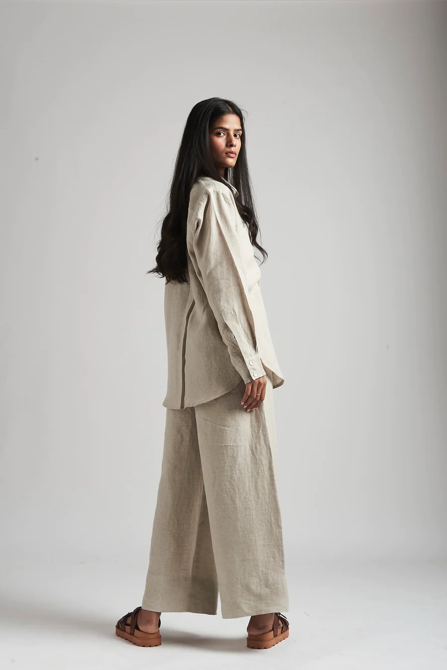 Linen Oversized Pocket Shirt