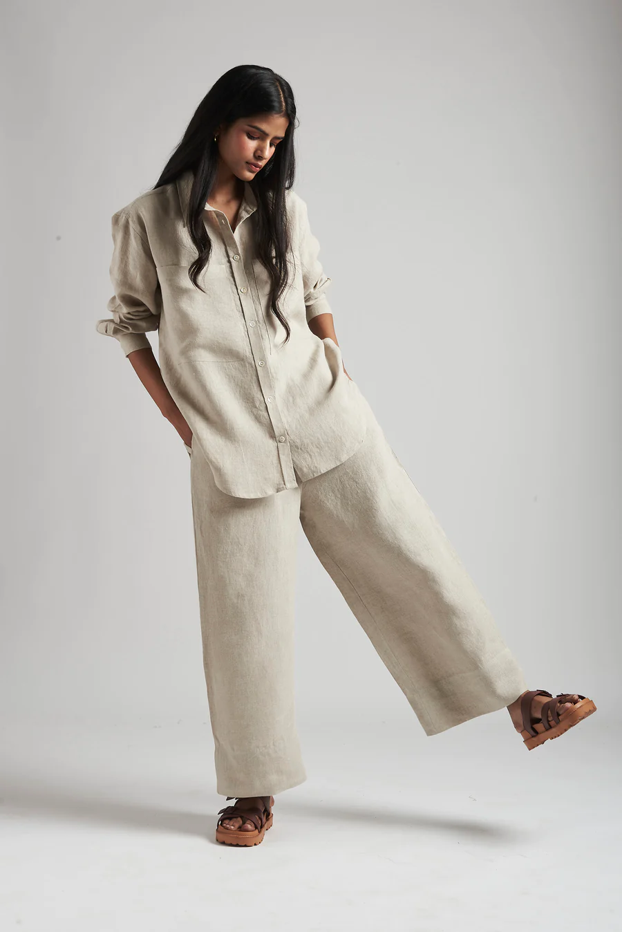 Linen Oversized Pocket Shirt
