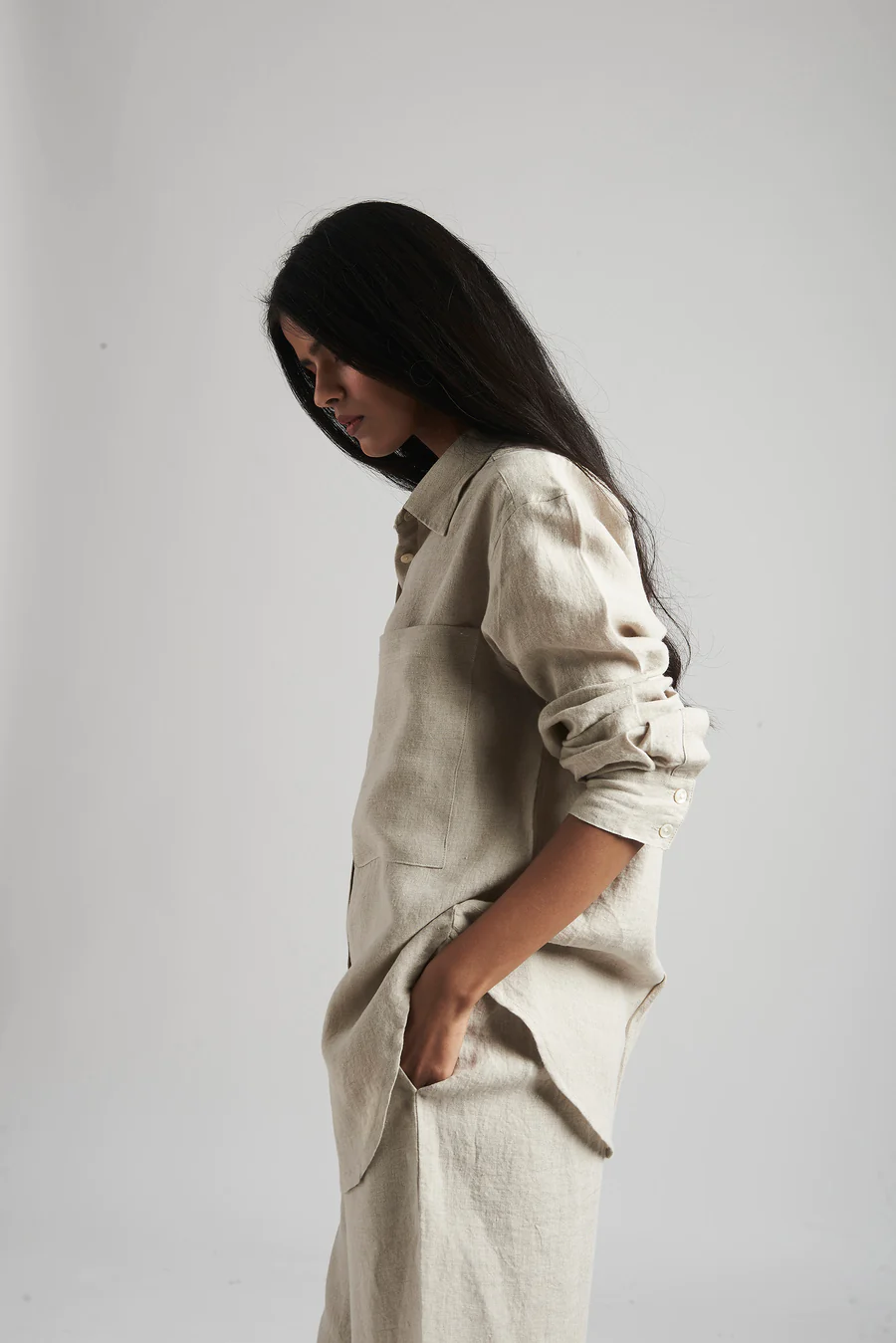 Linen Oversized Pocket Shirt