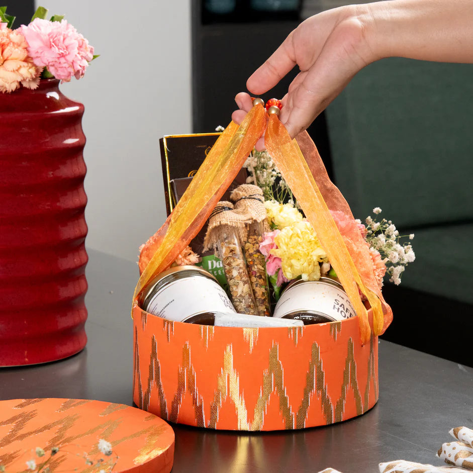 Ikat Round Gift Box - 1 pc