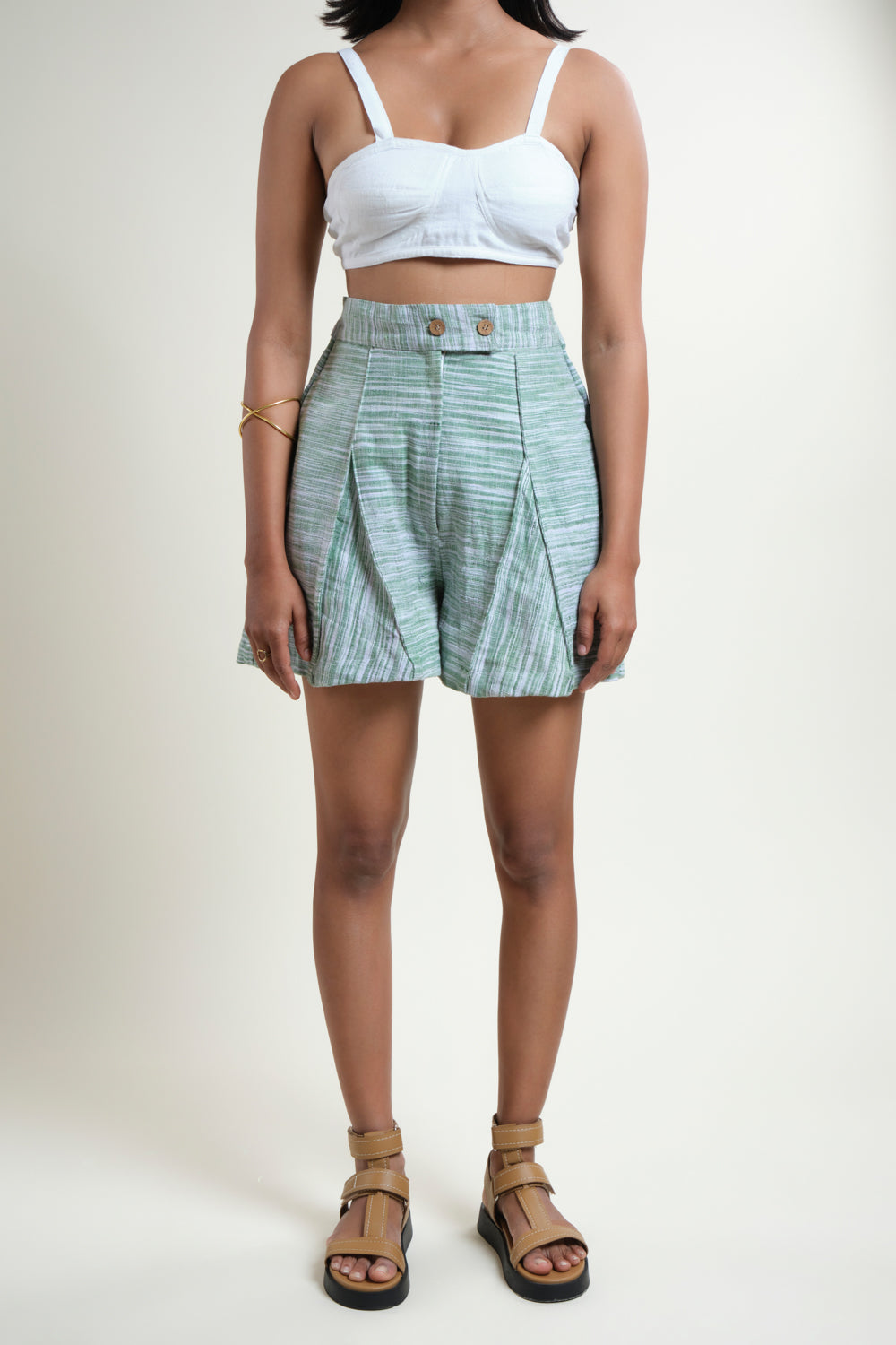 IIe Shorts