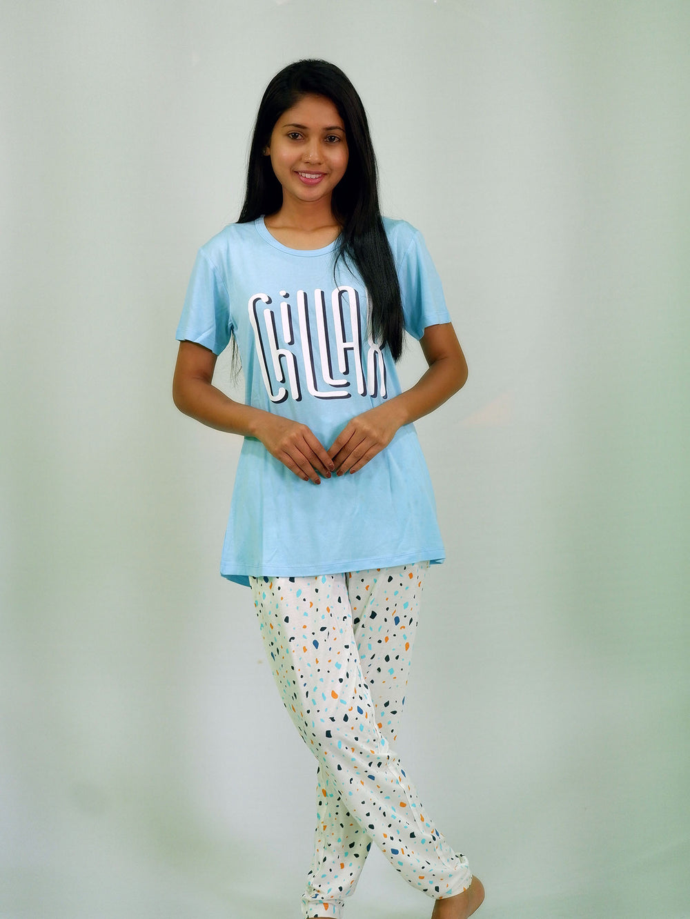 Chillax Bliss Women's Pajamas Set in TENCEL™