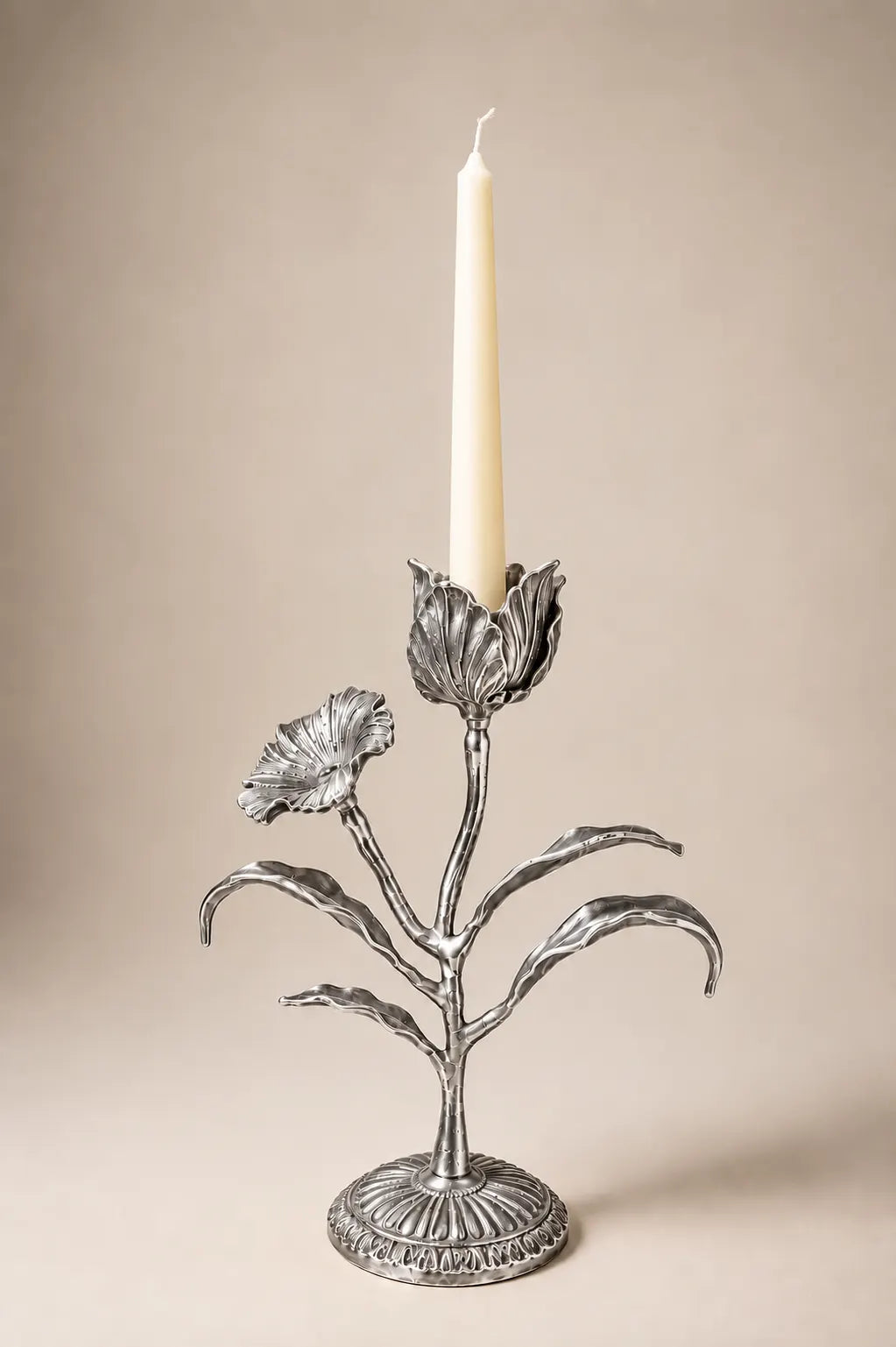 Polished silver floral candle holder-2.webp