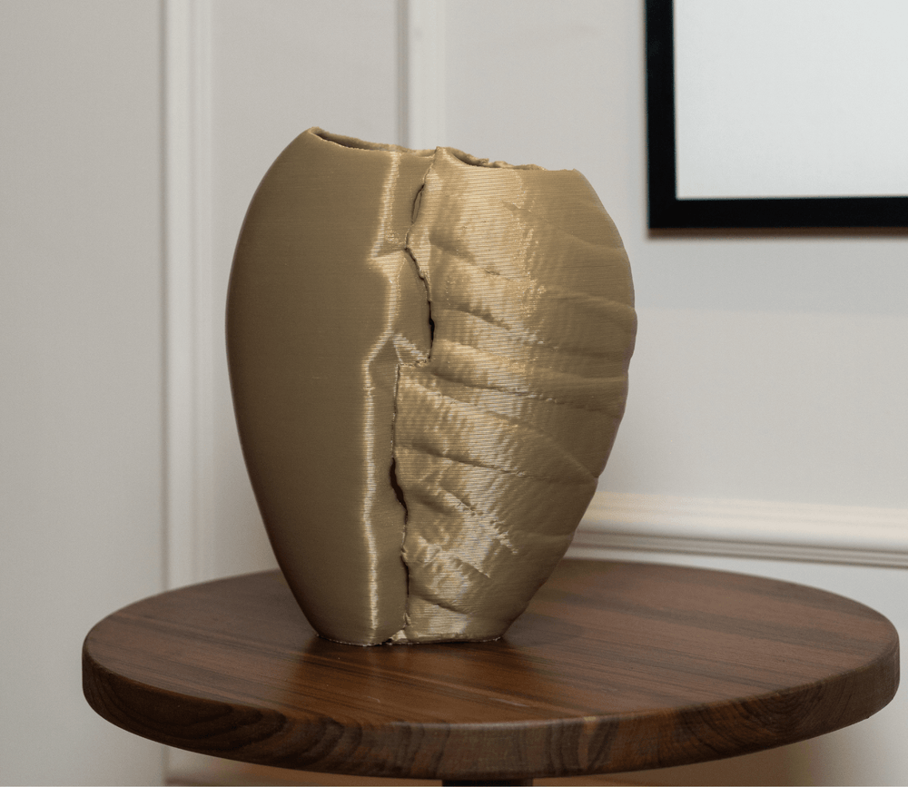 EcoDecor Shining Duality – Plant-Based Exotic Titanium Vase | Eco-Friendly Décor