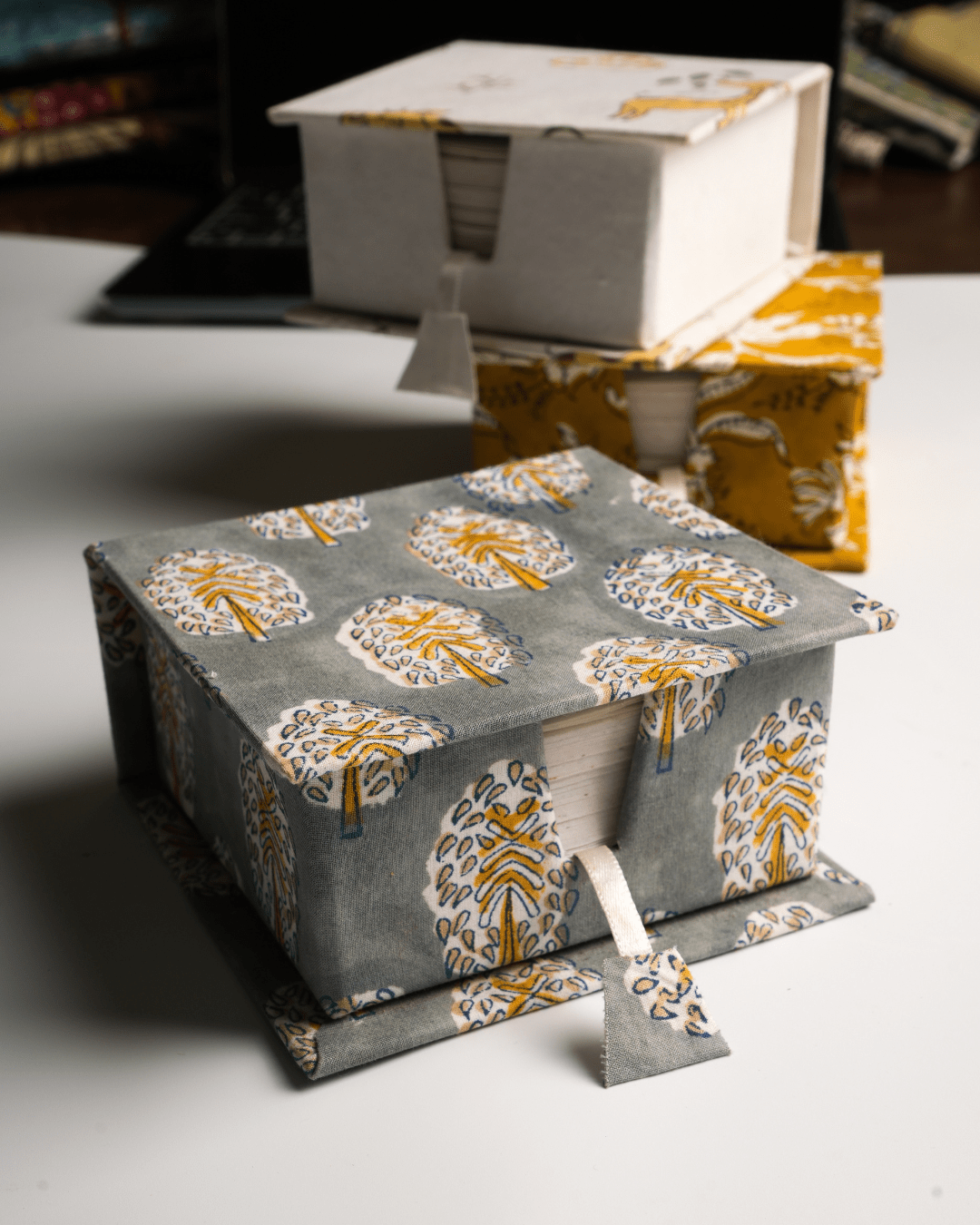 Ecokari Block Printed Handmade Paper Notes Box – Memo Paper Holder - Suspire