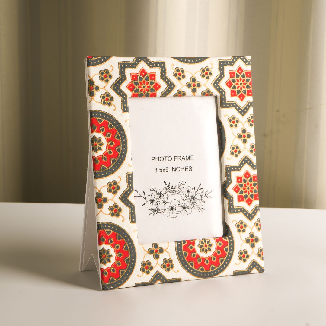 Ecokari Eco - Friendly Tabletop Frame for Home & Office Décor - Suspire