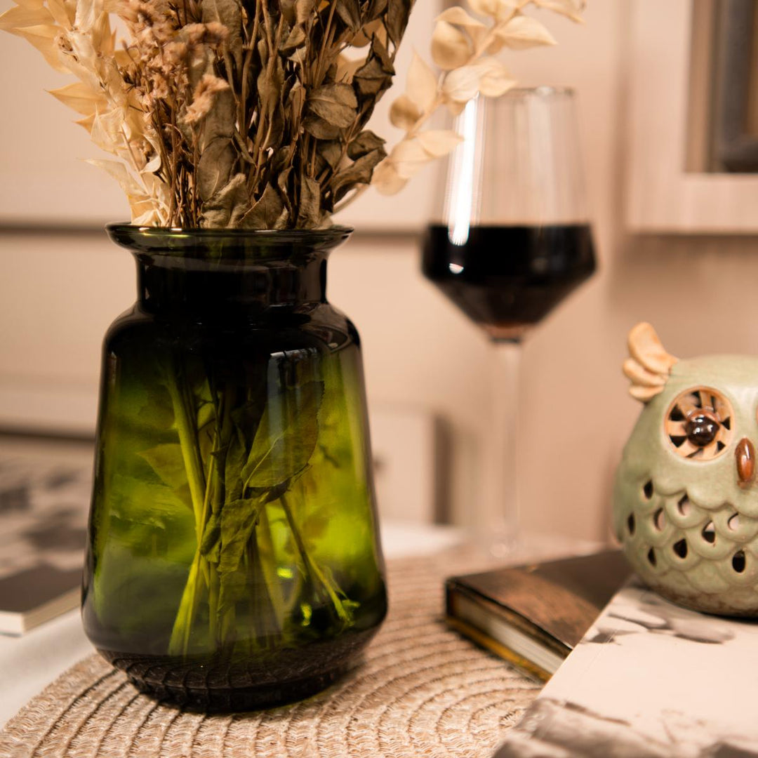 Emerald Elegance Vase with Dried Flower Bunch | Decorative Glass Vase