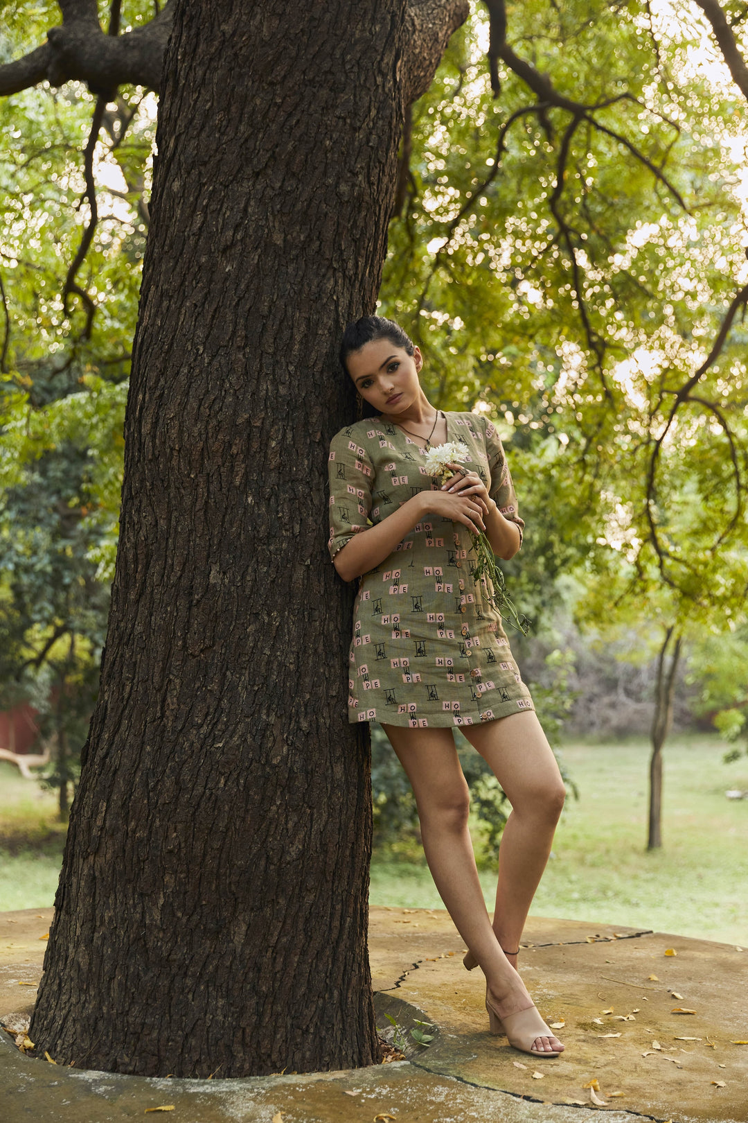 Hopeful soul short dress in linen