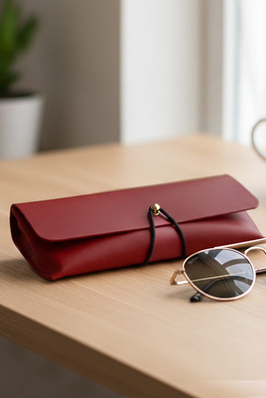 Newell Slim Vegan Leather Sunglass Case 