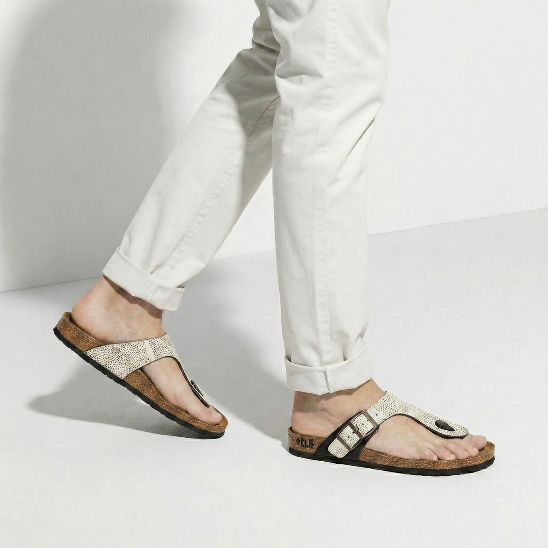 Pebble - White