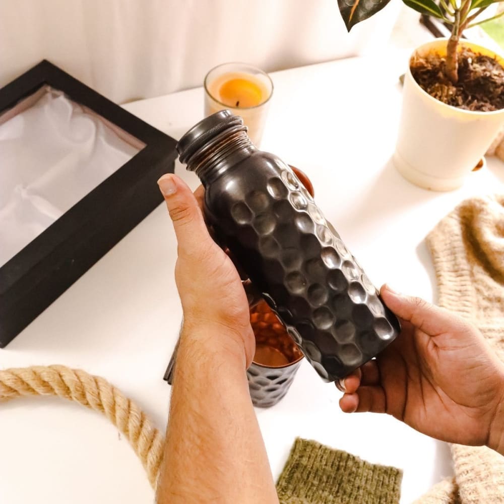 ONEarth Black Diamond Copper Bottle | With Cleaning Brush | 750ml
