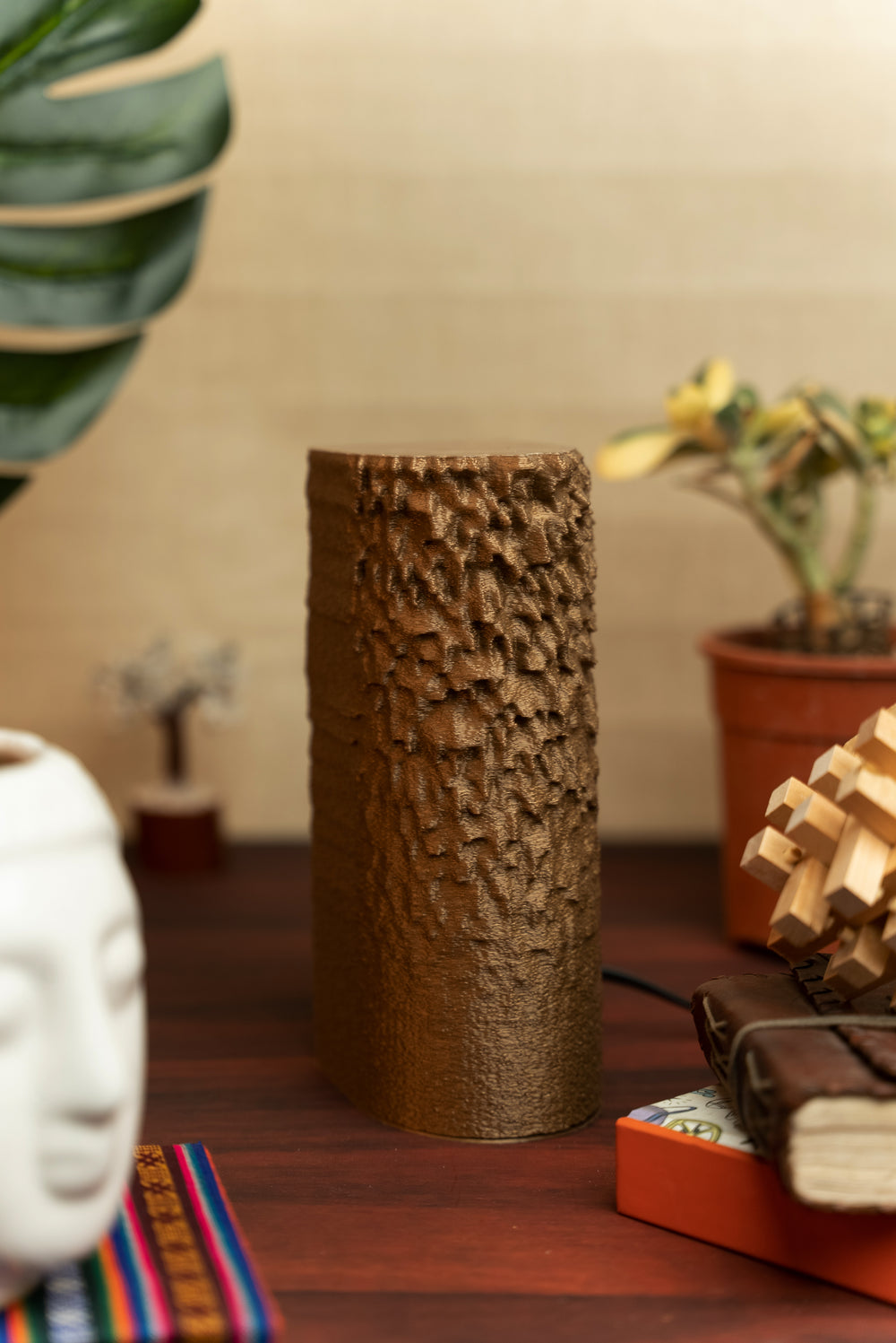 Draco Lamina Table Lamp | Designer LED Table Light