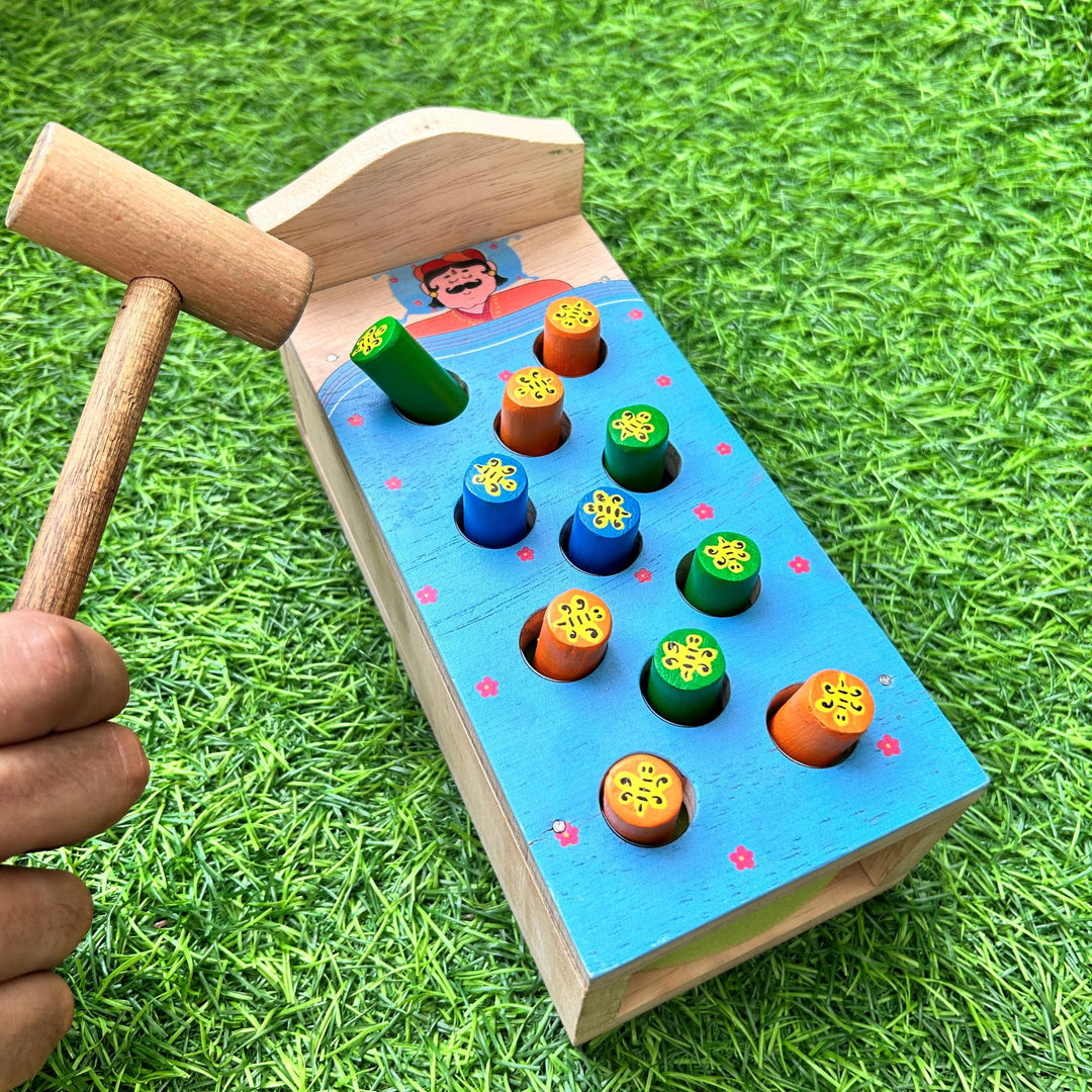 Taali Murkha Raja - Hammering Toy Set