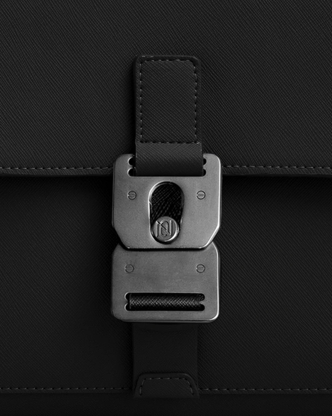 FRAME MESSENGER