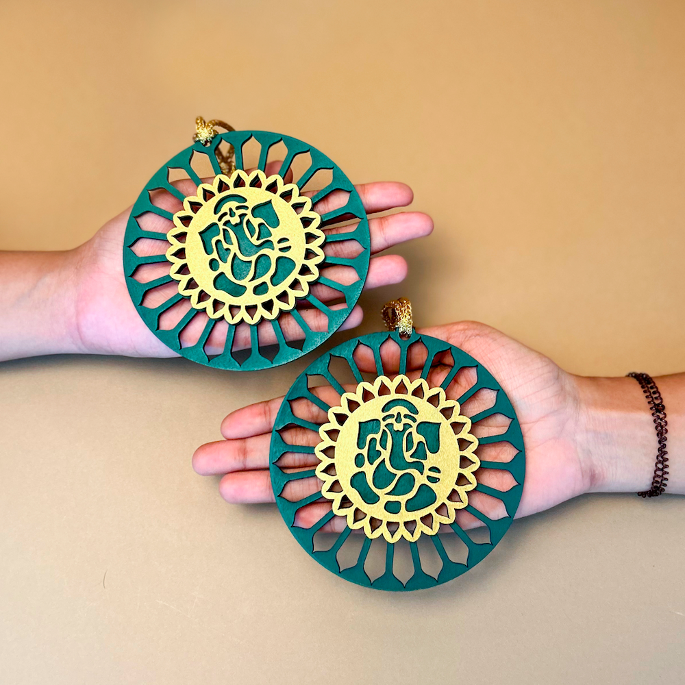 BambaiSe Ganpati Wall Hanging - Green